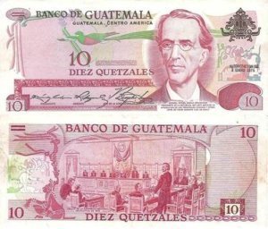 10 QUETZALES